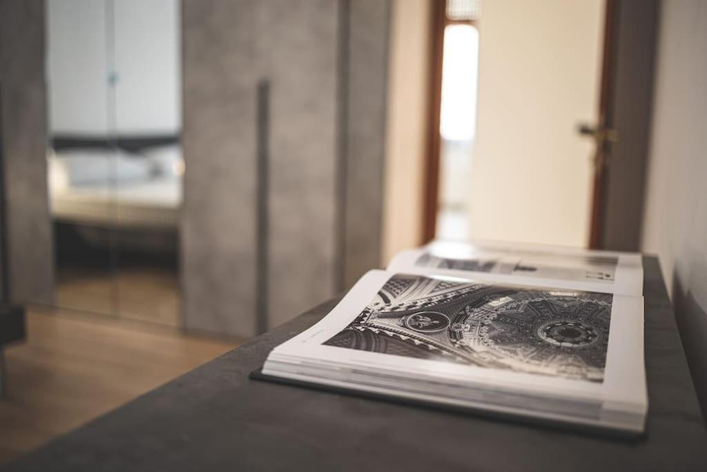 Al Torrente Apartment Monza - Milano + Free Wifi Seveso Kültér fotó